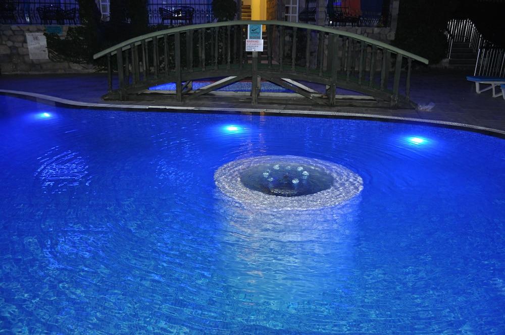 Club Aquarium Aparthotel มาร์มาริส ภายนอก รูปภาพ
